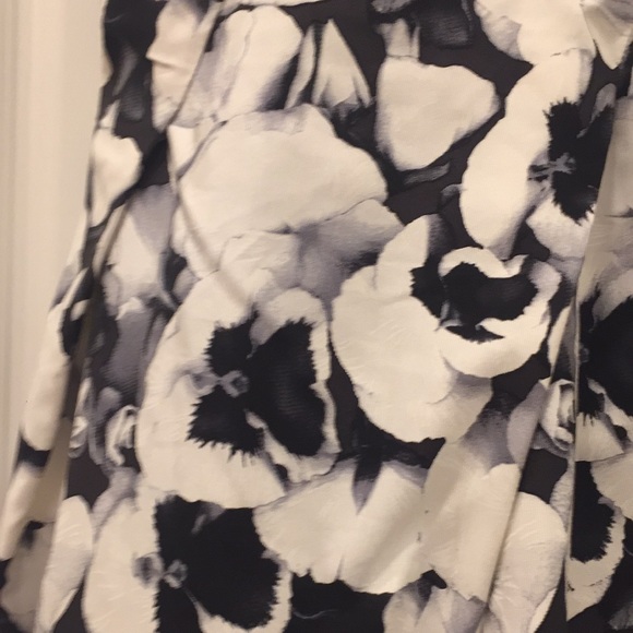 Iconic Pansy print Navy and Cream Silk Faille strapless Carolina Herrera Dress - Picture 2 of 8